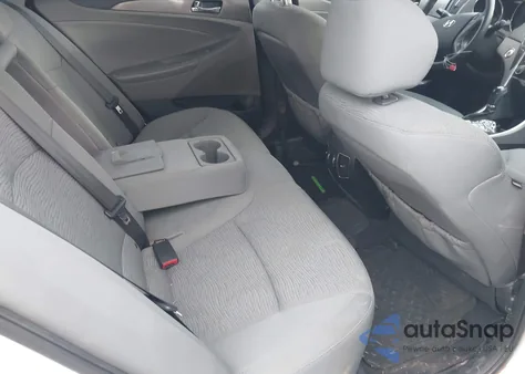 2013 Hyundai Sonata Hybrid из США, поврежденный, VIN KMHEC4A45DA070658